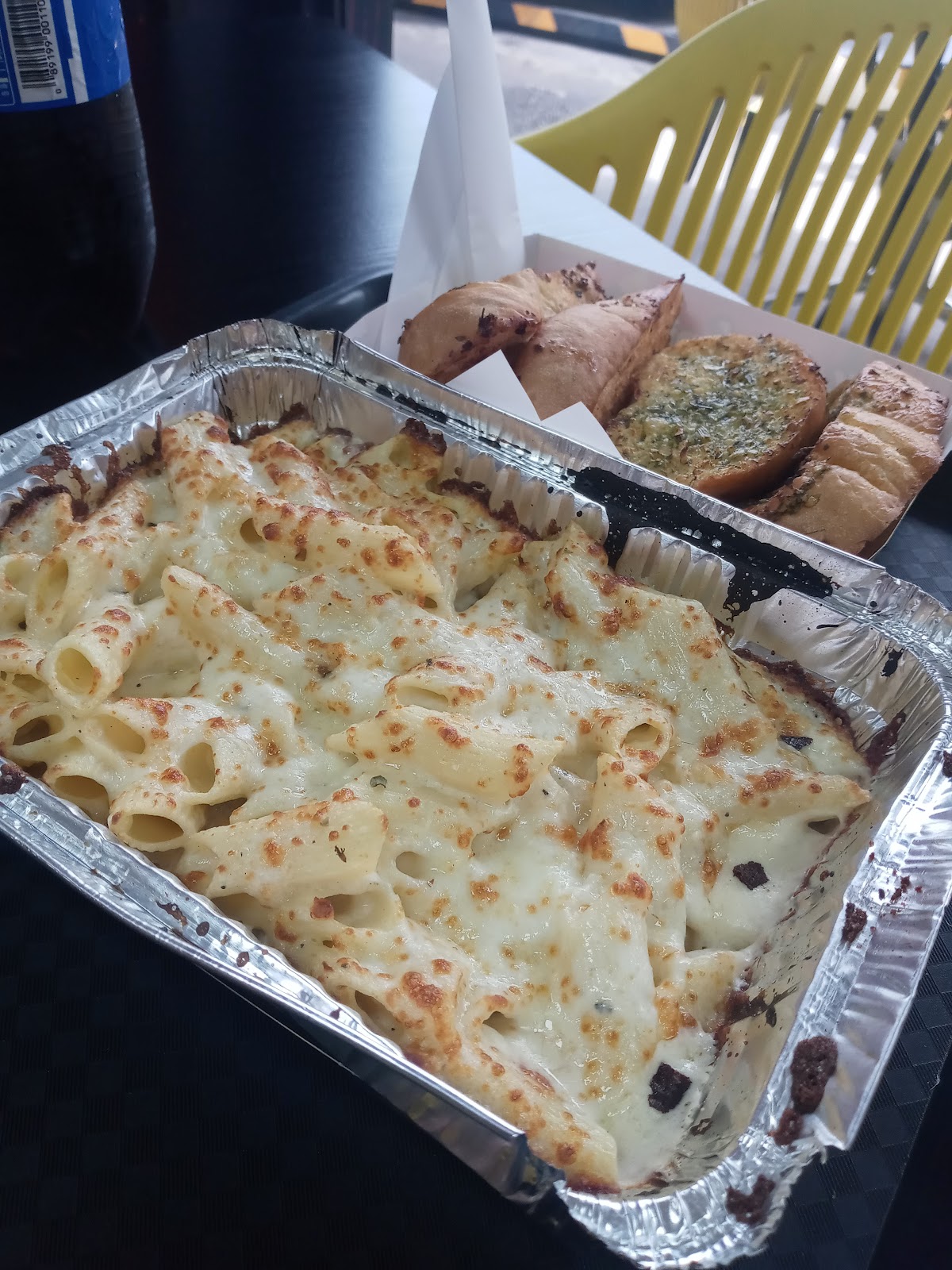 Shaki's Pizza